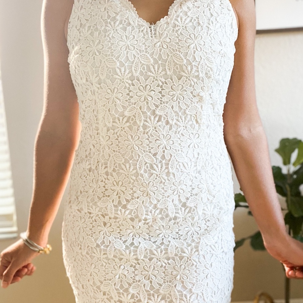 Floral embroidery dress